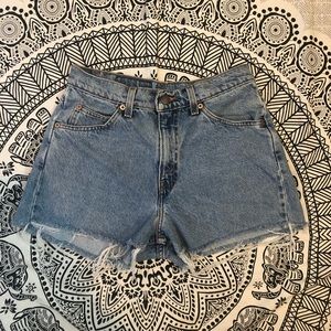 Levi’s Orange Tab shorts